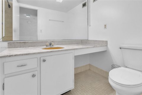 Купить кондоминиум в Авентура, Флорида 2 спальни, 120.77м2, № 1737862 - фото 8