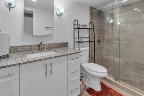 Купить кондоминиум в Авентура, Флорида 2 спальни, 120.77м2, № 1737862 - фото 10