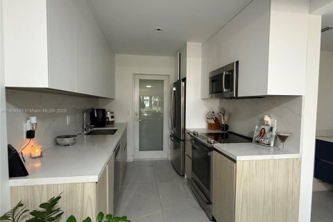 Touwnhouse à louer à Key Biscayne, Floride: 2 chambres, 96.8 m2 № 1957118 - photo 6