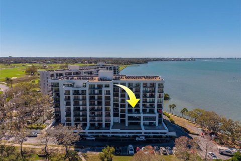 Condo à Belleair, Floride, 2 chambres  № 2130387