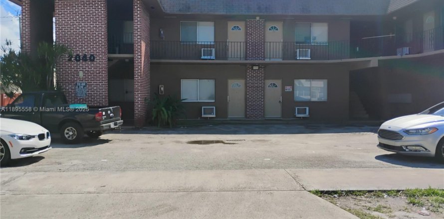 Appartement à Hollywood, Floride 1 chambre, 1112.04 m2 № 1947205