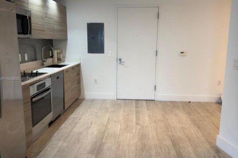 Снять в аренду кондоминиум в Майами, Флорида 1 спальня, 63.27м2, № 1984296 - фото 24