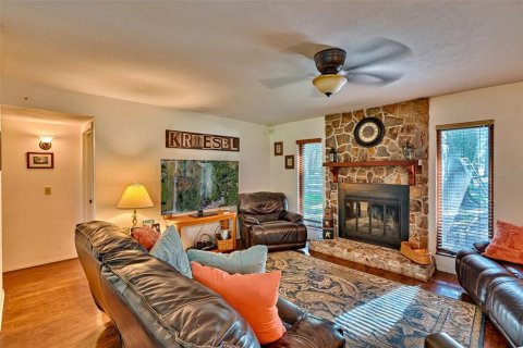 Villa ou maison à vendre à High Springs, Floride: 3 chambres, 162.86 m2 № 1913364 - photo 8