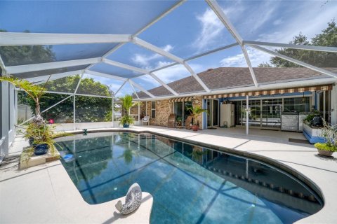 House in Vero Beach, Florida 3 bedrooms, 235.23 sq.m. № 2230205 - photo 16