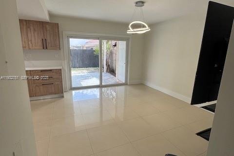Condominio en venta en Miami, Florida, 3 dormitorios, 134.71 m2 № 2077019 - foto 2