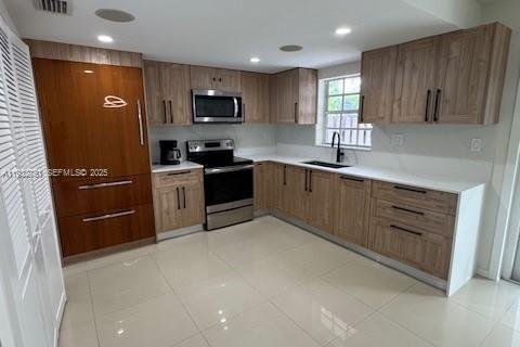 Condominio en Miami, Florida, 3 dormitorios  № 2077019