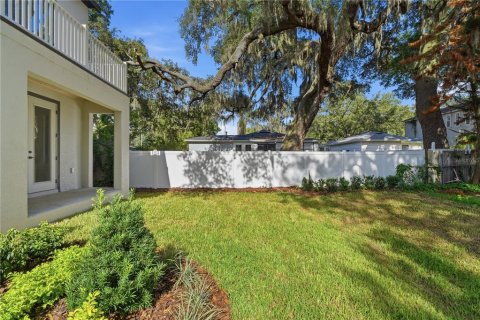 Duplex in Orlando, Florida 3 bedrooms, 146.41 sq.m. № 2197143 - photo 29