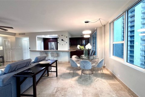 Condominio en alquiler en Hollywood, Florida, 2 dormitorios, 126.35 m2 № 1926020 - foto 20