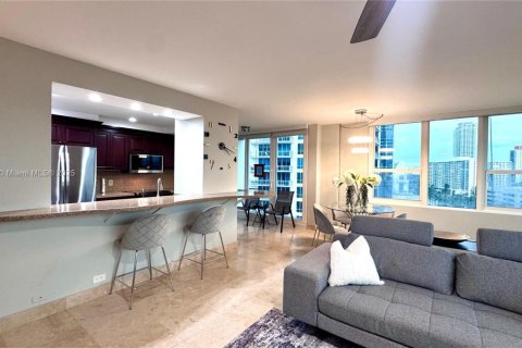 Condominio en alquiler en Hollywood, Florida, 2 dormitorios, 126.35 m2 № 1926020 - foto 17