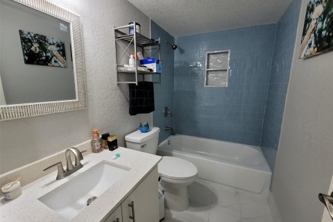 Condominio en venta en Miami, Florida, 2 dormitorios, 93.83 m2 № 2006098 - foto 7