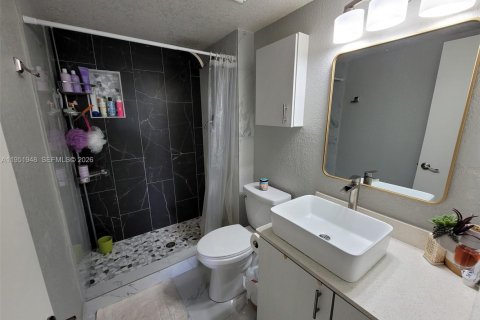 Condominio en venta en Miami, Florida, 2 dormitorios, 93.83 m2 № 2006098 - foto 6