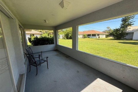 Villa ou maison à louer à North Port, Floride: 3 chambres, 140.75 m2 № 1915195 - photo 17