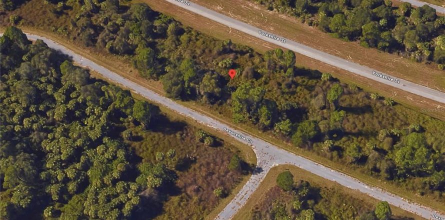 Land in North Port, Florida № 2165933