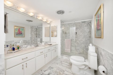 Copropriété à vendre à Boca Raton, Floride: 2 chambres, 199.74 m2 № 2247693 - photo 13