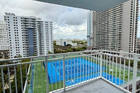 Copropriété à vendre à Miami, Floride: 1 chambre, 55.09 m2 № 1928474 - photo 12