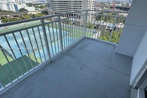 Copropriété à vendre à Miami, Floride: 1 chambre, 55.09 m2 № 1928474 - photo 4