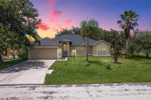 Casa en venta en Kissimmee, Florida, 3 dormitorios, 161 m2 № 1838077 - foto 1