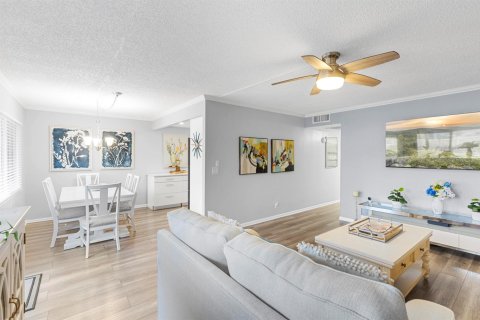 Condominio en venta en Deerfield Beach, Florida, 2 dormitorios, 102.19 m2 № 2146940 - foto 8