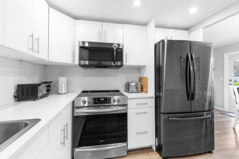 Condominio en venta en Deerfield Beach, Florida, 2 dormitorios, 102.19 m2 № 2146940 - foto 5