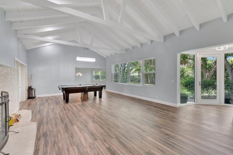 House in Delray Beach, Florida 4 bedrooms, 267.74 sq.m. № 2187198 - photo 10