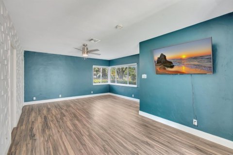 House in Delray Beach, Florida 4 bedrooms, 267.74 sq.m. № 2187198 - photo 27