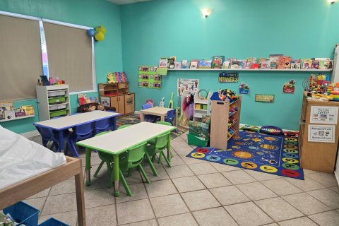 Immobilier commercial à Oakland Park, Floride № 2183343