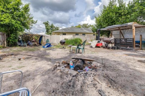 House in Tampa, Florida 1 bedroom, 47.57 sq.m. № 2395961 - photo 14
