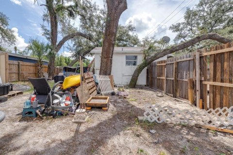 House in Tampa, Florida 1 bedroom, 47.57 sq.m. № 2395961 - photo 6