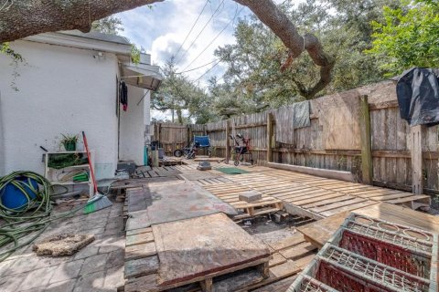 House in Tampa, Florida 1 bedroom, 47.57 sq.m. № 2395961 - photo 8