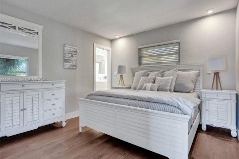 House in Boca Raton, Florida 3 bedrooms, 144.83 sq.m. № 2003020 - photo 8