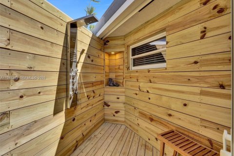 House in Boca Raton, Florida 3 bedrooms, 144.83 sq.m. № 2003020 - photo 12