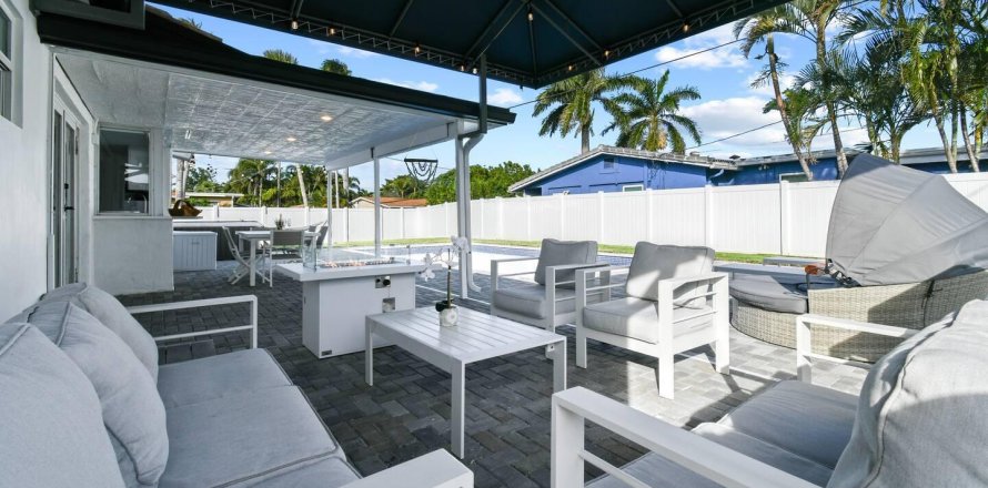 Casa en Lighthouse Point, Florida 3 dormitorios, 120.59 m2 № 1133102