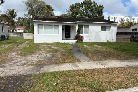 Дом в Уэст -Майами, Флорида 2 спальни, 134.62м2 № 2047136