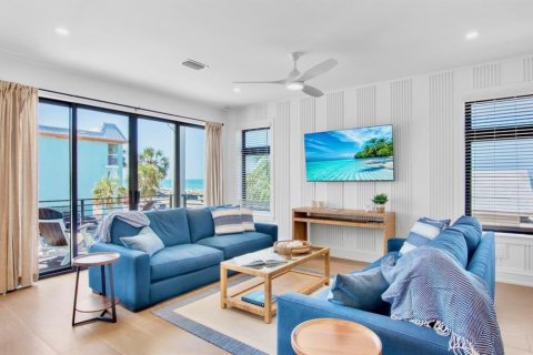 Villa ou maison à vendre à Bradenton Beach, Floride: 7 chambres, 304.63 m2 № 1906256 - photo 10