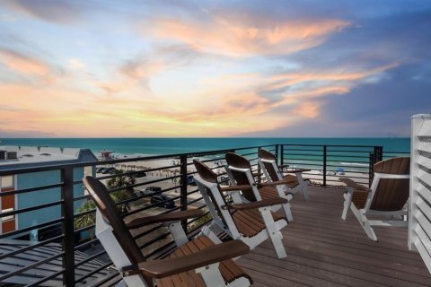 Villa ou maison à vendre à Bradenton Beach, Floride: 7 chambres, 304.63 m2 № 1906256 - photo 6