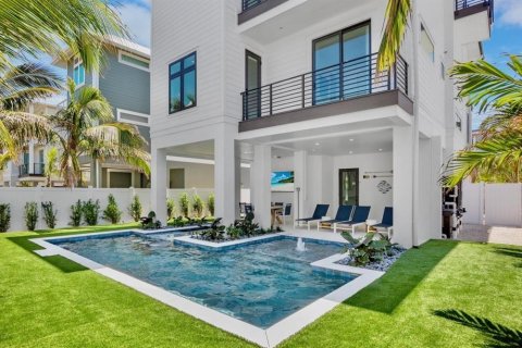 Villa ou maison à vendre à Bradenton Beach, Floride: 7 chambres, 304.63 m2 № 1906256 - photo 8