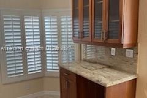 Casa en alquiler en Hollywood, Florida, 3 dormitorios, 131.92 m2 № 1954353 - foto 9