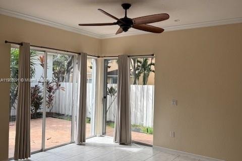 Casa en alquiler en Hollywood, Florida, 3 dormitorios, 131.92 m2 № 1954353 - foto 10