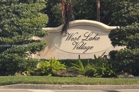 Villa ou maison à louer à Hollywood, Floride: 3 chambres, 131.92 m2 № 1954353 - photo 22