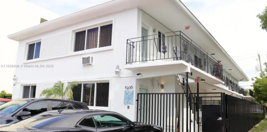 Appartement à Miami Beach, Floride 2 chambres, 69.68 m2 № 1825887
