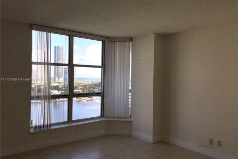 Copropriété à louer à Aventura, Floride: 2 chambres, 106.84 m2 № 1763594 - photo 8