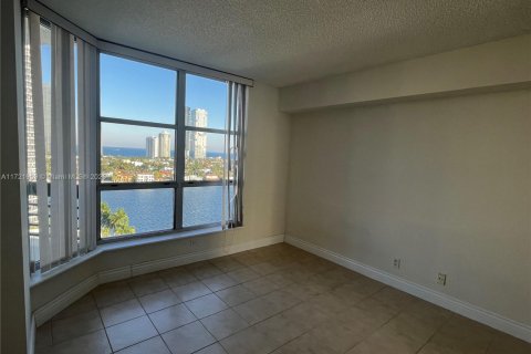 Copropriété à louer à Aventura, Floride: 2 chambres, 106.84 m2 № 1763594 - photo 11