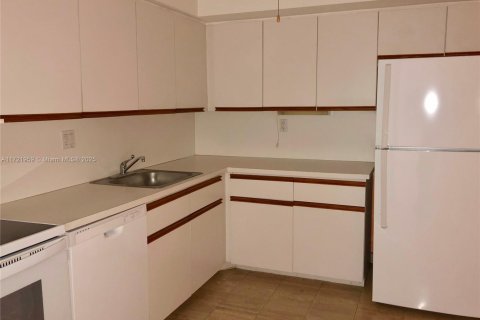 Copropriété à louer à Aventura, Floride: 2 chambres, 106.84 m2 № 1763594 - photo 6