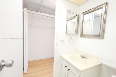 Copropriété à vendre à Delray Beach, Floride: 1 chambre, 66.89 m2 № 1639224 - photo 12