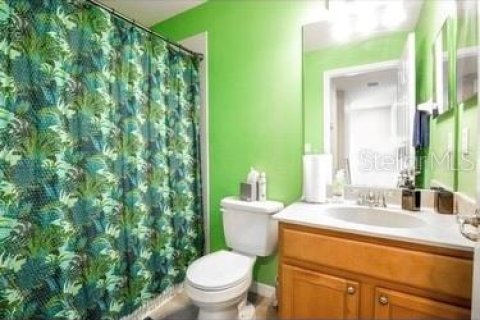 Touwnhouse à louer à Tampa, Floride: 3 chambres, 155.33 m2 № 2430641 - photo 9