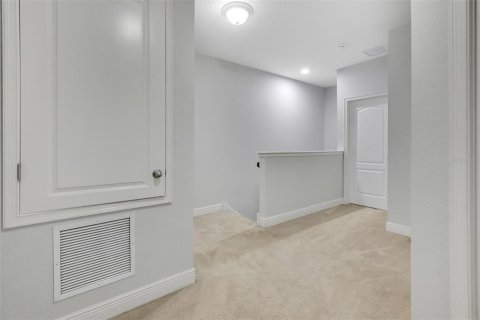Купить таунхаус в Уиндермир, Флорида 5 комнат, 178.28м2, № 2206634 - фото 12