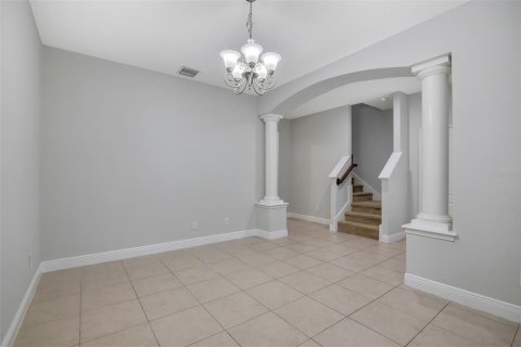 Купить таунхаус в Уиндермир, Флорида 5 комнат, 178.28м2, № 2206634 - фото 11