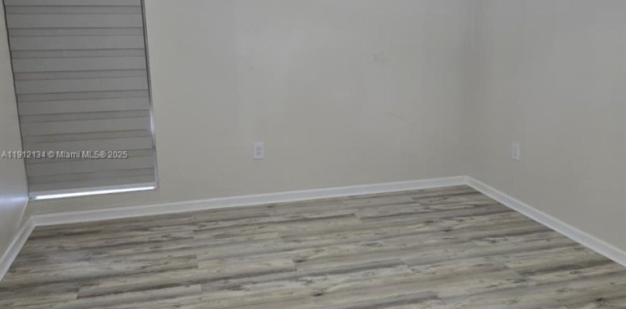 Condo à Miami, Floride, 2 chambres  № 1966811