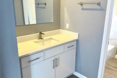 Condo in Orlando, Florida, 2 bedrooms  № 1565363 - photo 29