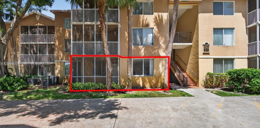 Condo à Pompano Beach, Floride, 2 chambres  № 2067833
